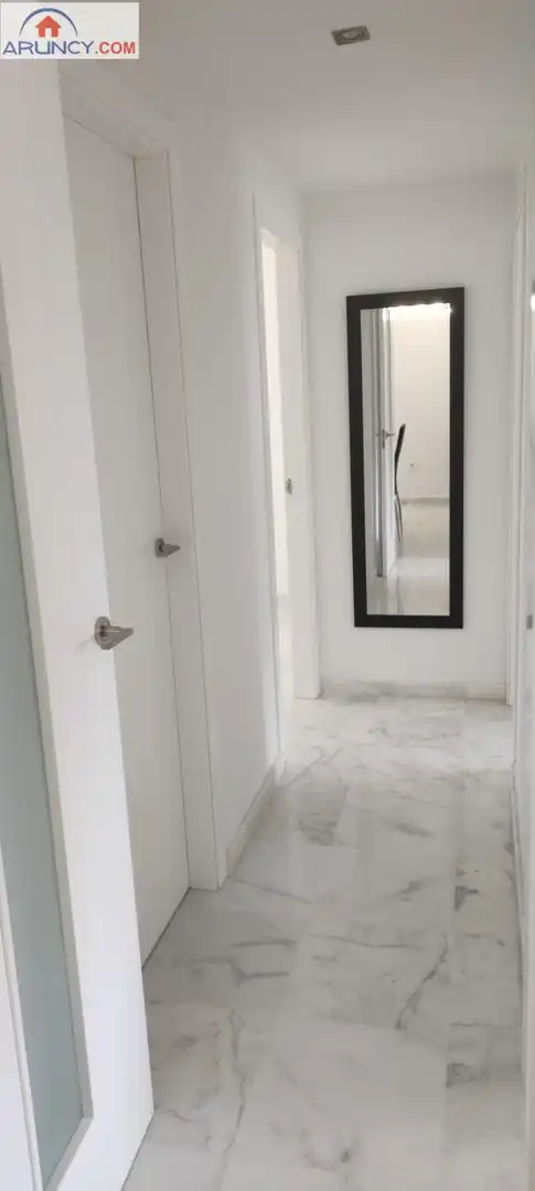 Piso de alquiler en Montequinto con Aire acondicionado, Calefacción y Jardín privado