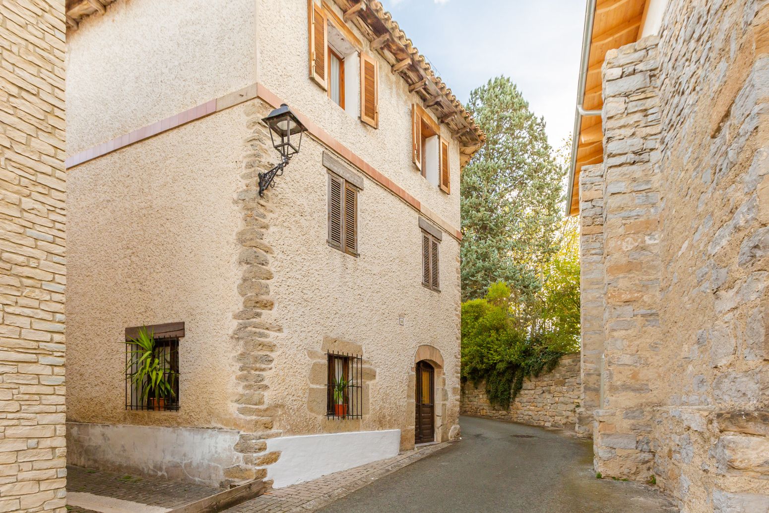Vista exterior de Casa o xalet en venda en Cendea de Olza / Oltza Zendea amb Calefacció