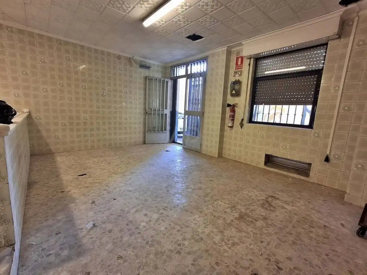 Local en venta en Pego