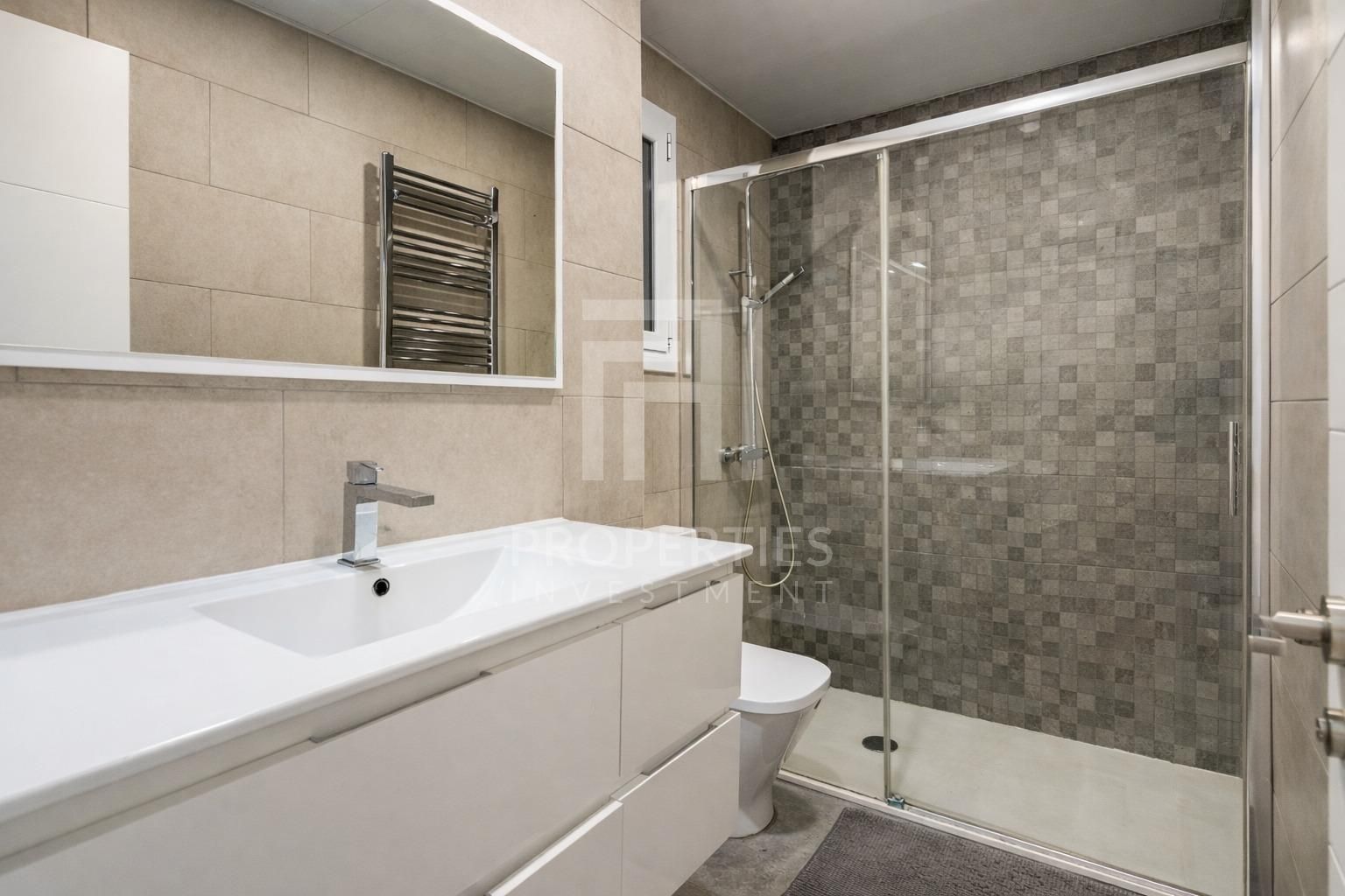 Baño de Piso en venta en  Barcelona Capital con Parquet