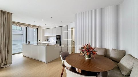 Elegante piso de 3 dormitorios con terraza de 7 m en venta en Escaldes, Andorra