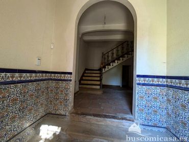 Casa amb balcó en venda a Constitucion