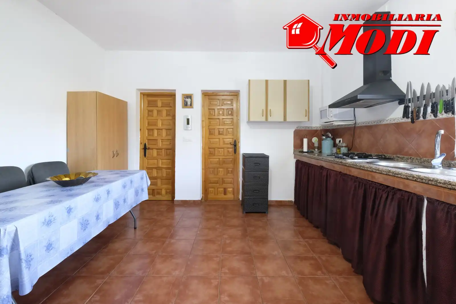 Casa rústica amb jardí en venda a Villamena, imagen 11