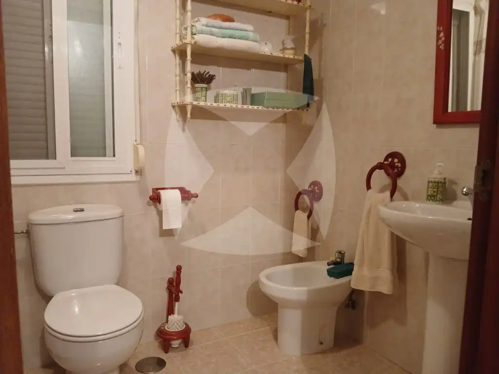 Bathroom of Houses for sale in Cáceres  with Air Conditioner