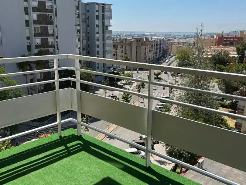 Terraza de Piso en venta en Algeciras con Amueblado y Balcón