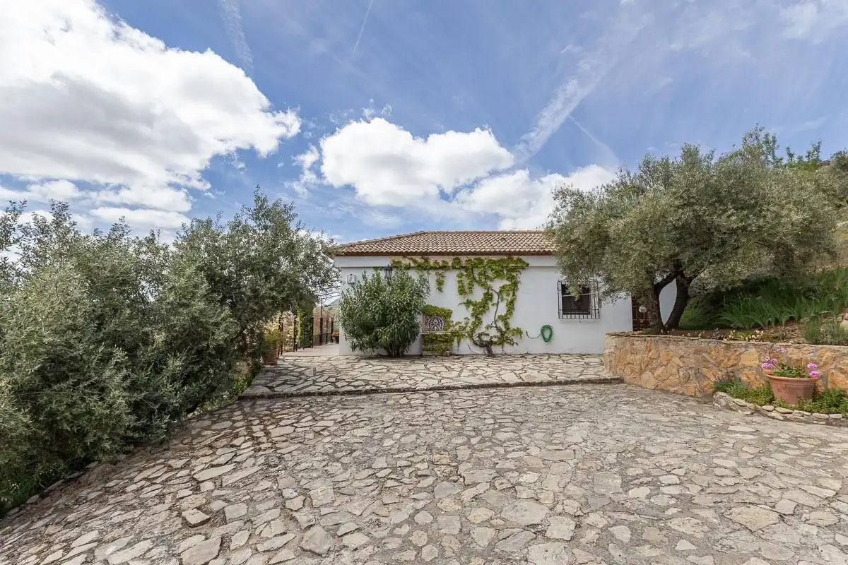 Vista exterior de Finca rústica en venta en Alcalá la Real con Calefacción y Terraza