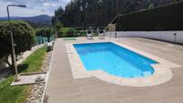 Piscina de Casa o xalet en venda en Bergondo