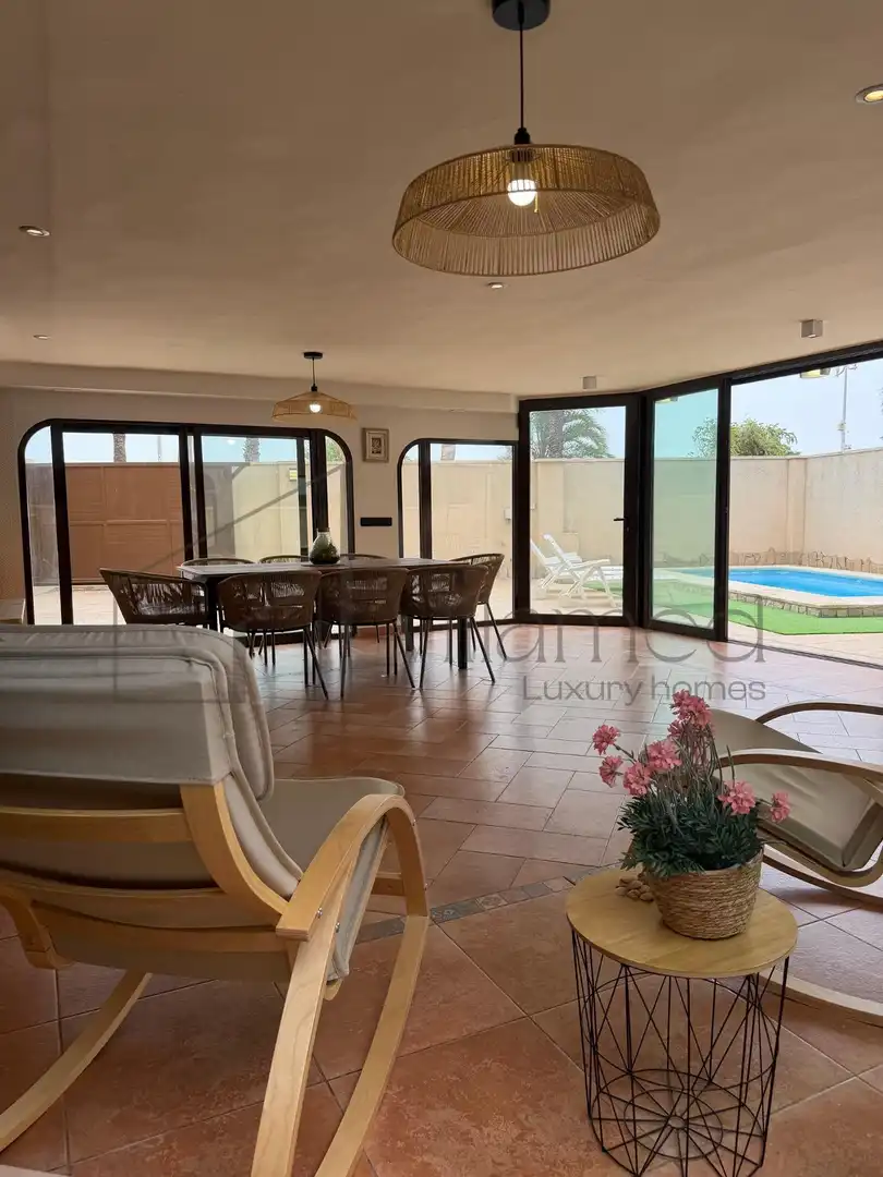 Comedor de Casa o chalet de alquiler en La Pobla de Farnals con Aire acondicionado, Calefacción y Terraza