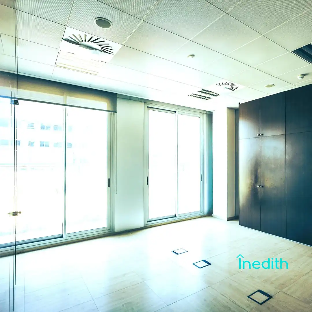 Office space with lift to rent in Avenida Avinguda de les Garrigues, imagen 32