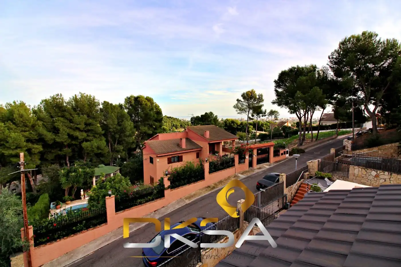 Vista exterior de Casa o xalet en venda en Benicasim / Benicàssim amb Aire condicionat, Calefacció i Jardí privat