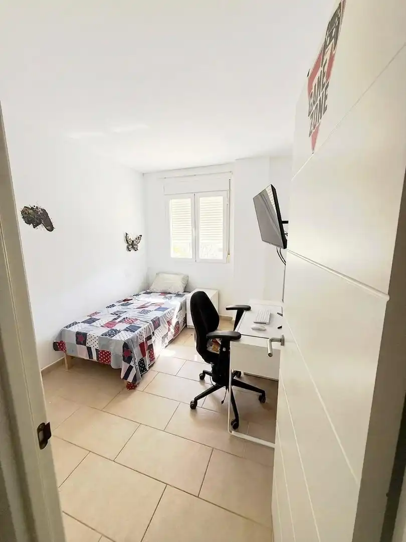 Bedroom of Flat for sale in Ses Salines