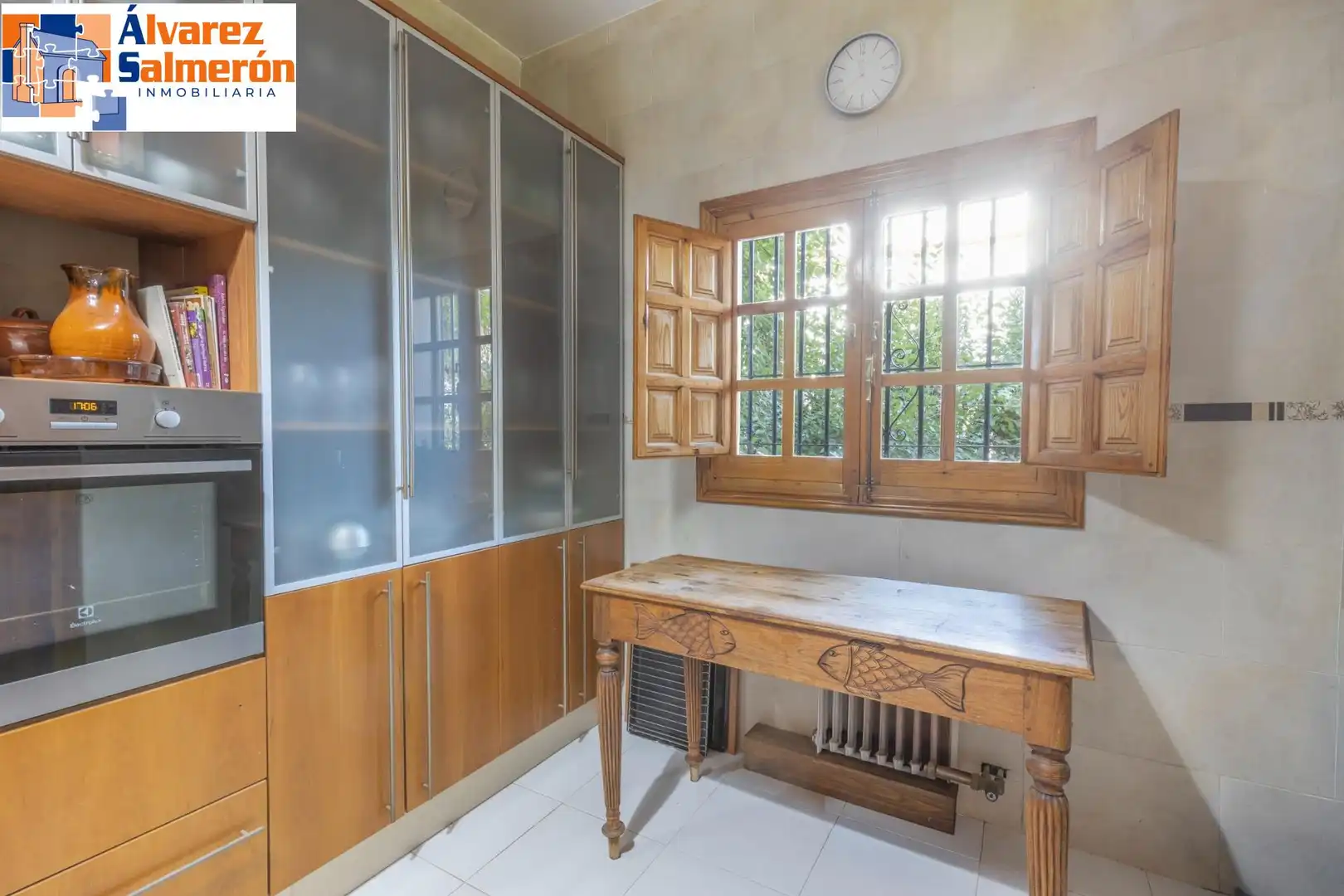 Cocina de Casa o chalet en venta en Altos de la Zubia