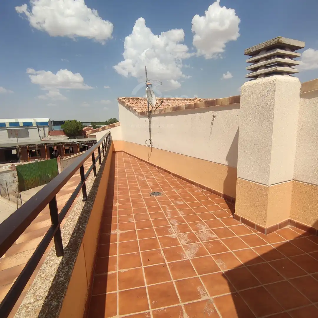 Terrace of Detached homes for sale in Turleque  with Heating