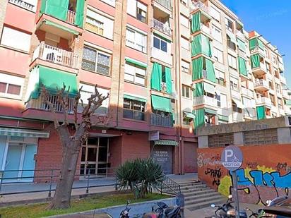 Exterior view of Premises for sale in Badalona  with Air Conditioner