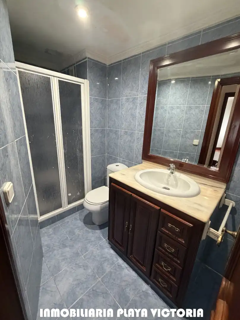 Baño de Piso en venta en Cádiz con Terraza