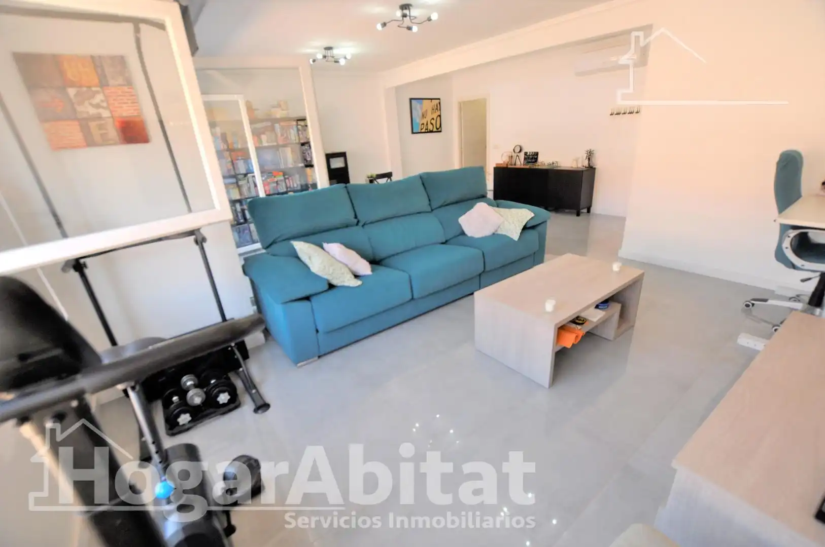 Wohnzimmer von Dachboden zum Verkauf in Valencia mit Klimaanlage, Heizung und Abstellraum