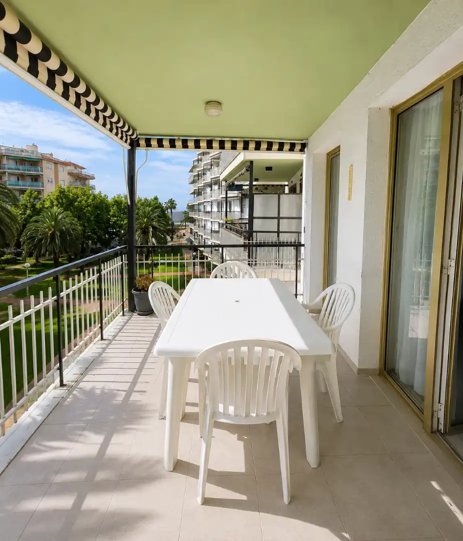 Terraza de Piso en venta en Salou con Aire acondicionado, Terraza y Amueblado
