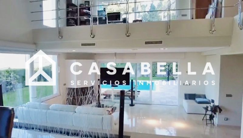 Living room of House or chalet for sale in Gilet  with Air Conditioner, Heating and Private garden