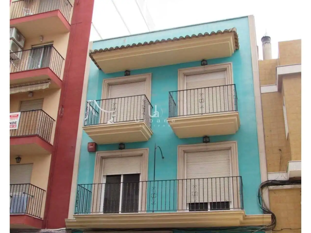 Vista exterior de Casa adosada en venta en Algemesí con Terraza