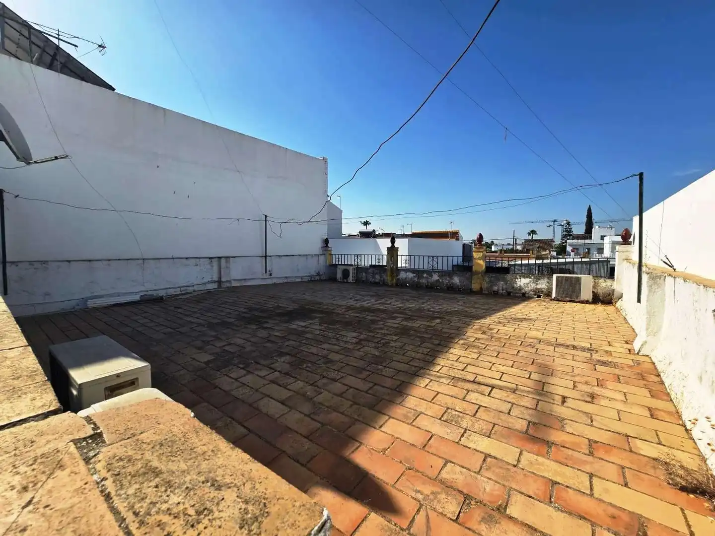 Terrace of Houses for sale in Gines  with Air Conditioner, Terrace and Storage room