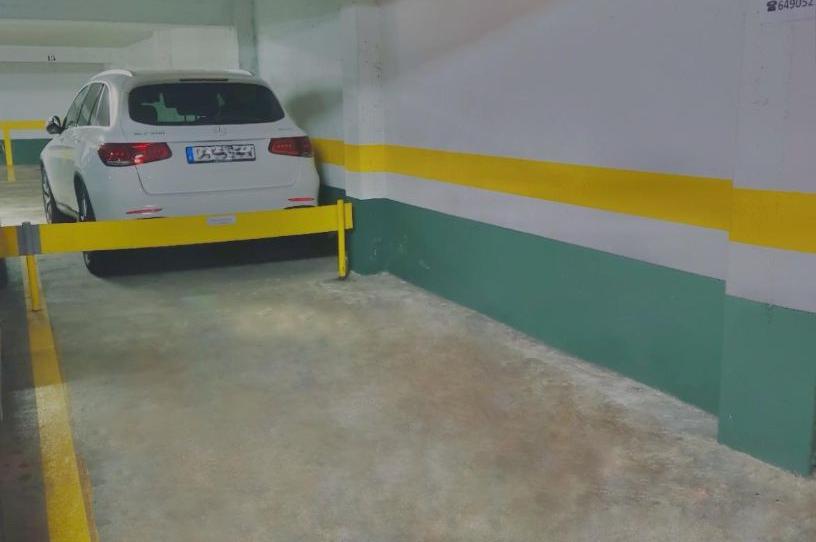 Foto 1 de Garatge de lloguer a Rúa Marqués de Riestra, 6, Centro - Echegaray, Pontevedra