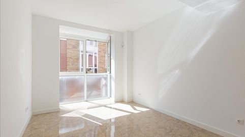 Foto 4 de Piso en venta en Cantueso, Valdeacederas, Madrid Capital