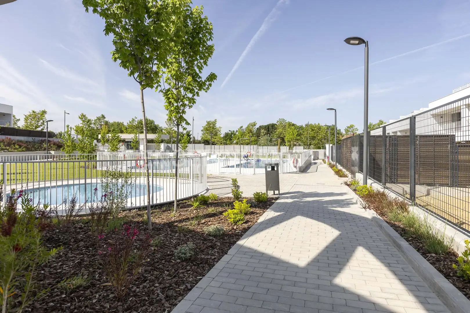 Swimming pool of Detached homes for rent in Boadilla del Monte  with Air Conditioner, Heating and Private garden