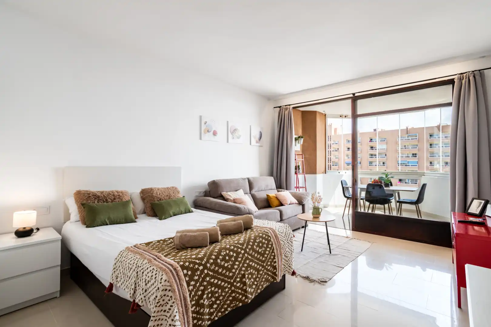 Bedroom of Study for sale in Fuengirola  with Air Conditioner, Terrace and Furnished