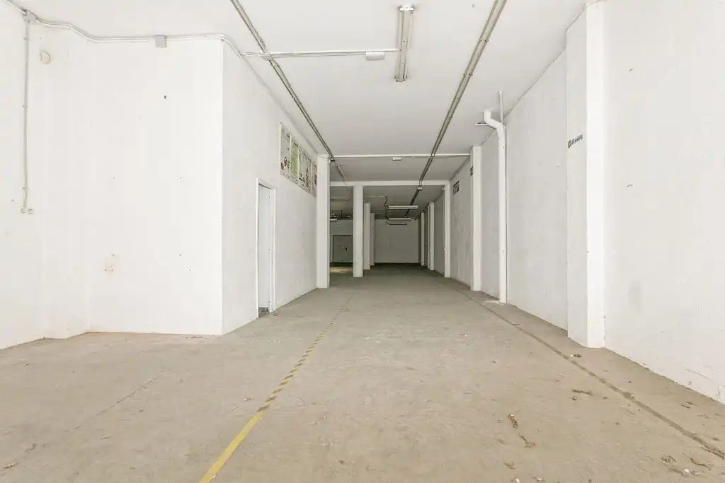 Gewerbefläche zur Miete in C/ Bergueda, imagen 7