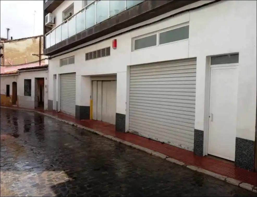 Garaje en venta en C/ Almazara, Alginet