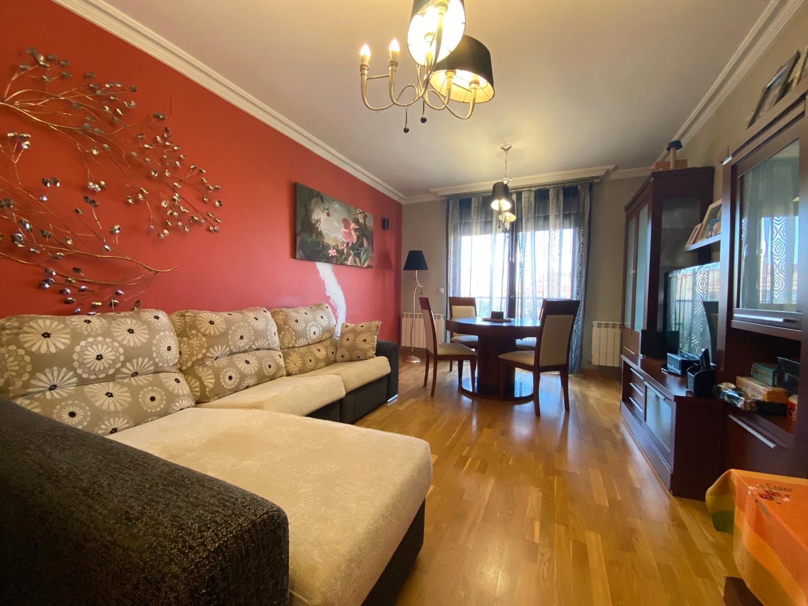 Living room of Flat for sale in  Albacete Capital  with Air Conditioner, Heating and Parquet flooring