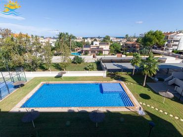 Appartement compact avec piscine à vendre à Las Marinas / Les Marines