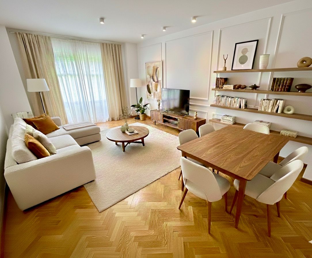 Living room of Flat for sale in  Madrid Capital  with Air Conditioner, Heating and Private garden