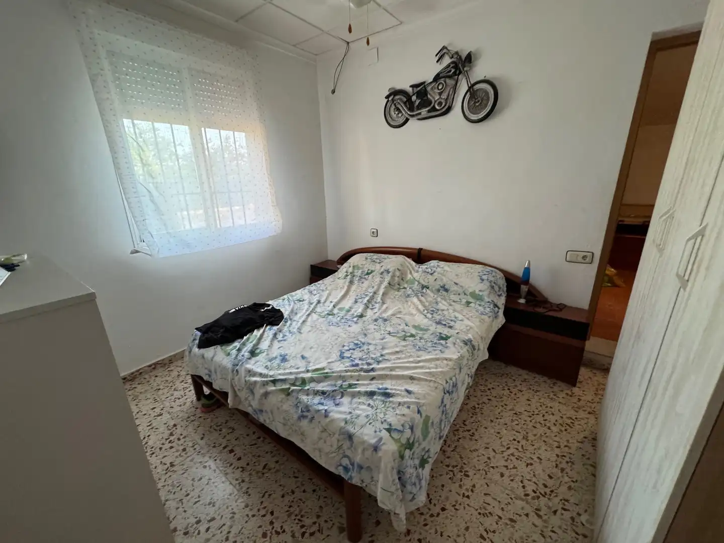 Dormitori de Casa o xalet en venda en Villena amb Aire condicionat, Jardí privat i Terrassa