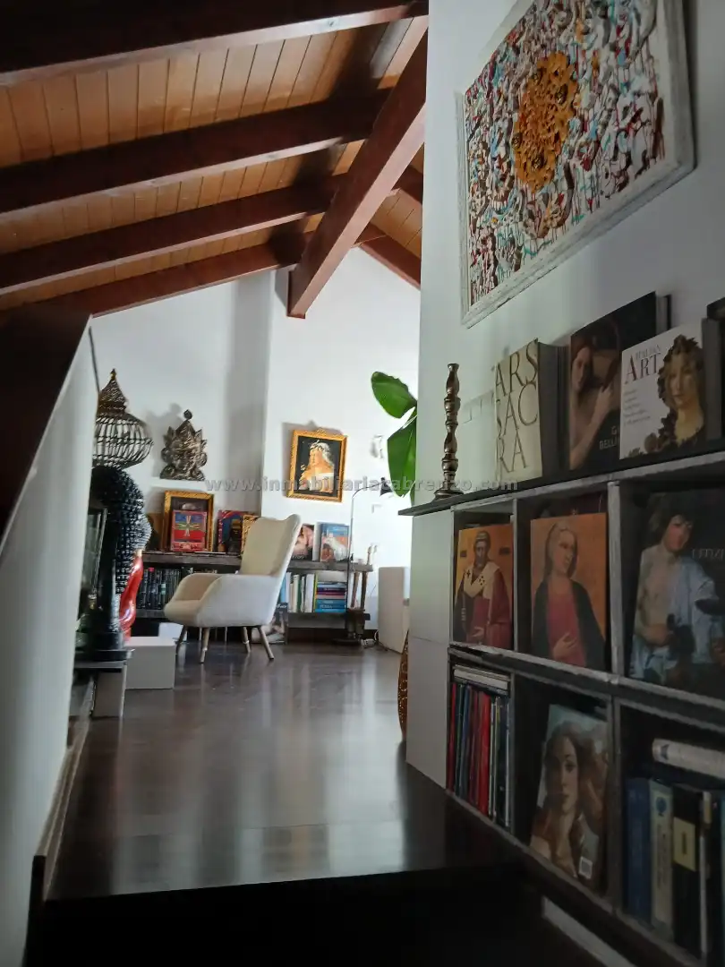 Sala d'estar de Dúplex en venda en Sojuela amb Calefacció, Jardí privat i Parquet