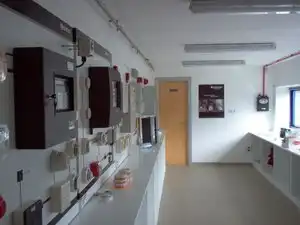 Nave industrial de alquiler en Carral con Calefacción y Alarma