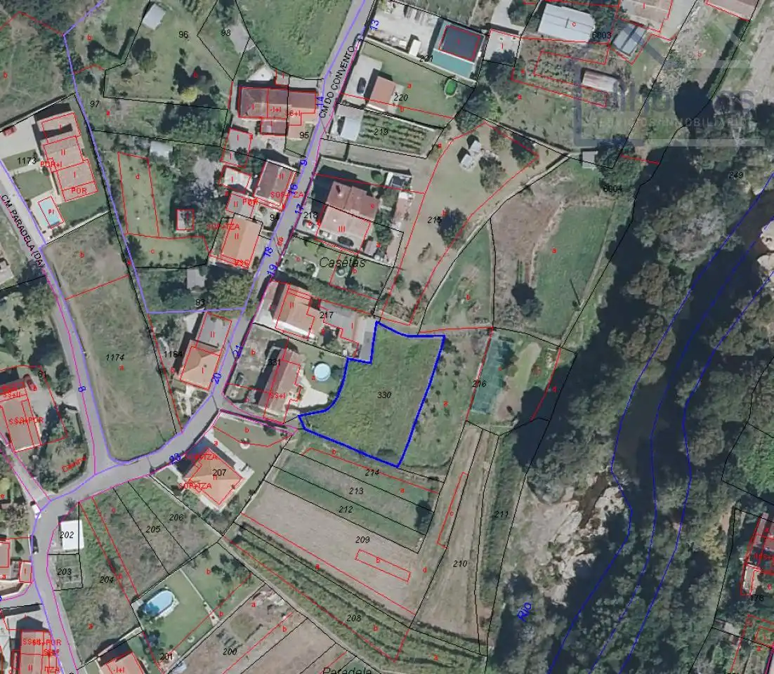 Terreny residencial en venda a O Rosal
