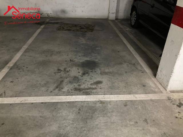 Garaje en Venta en MARIA ZAMBRANO en Tablero Bajo - Arruzafilla