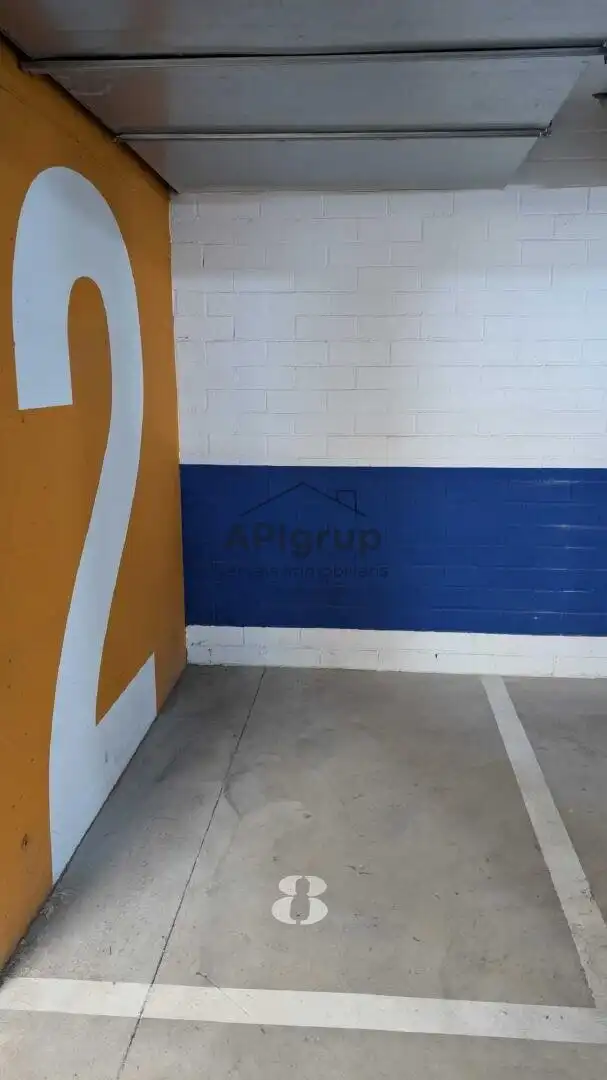 Aparcament amb ascensor de lloguer a Turó de Can Mates, imagen 2