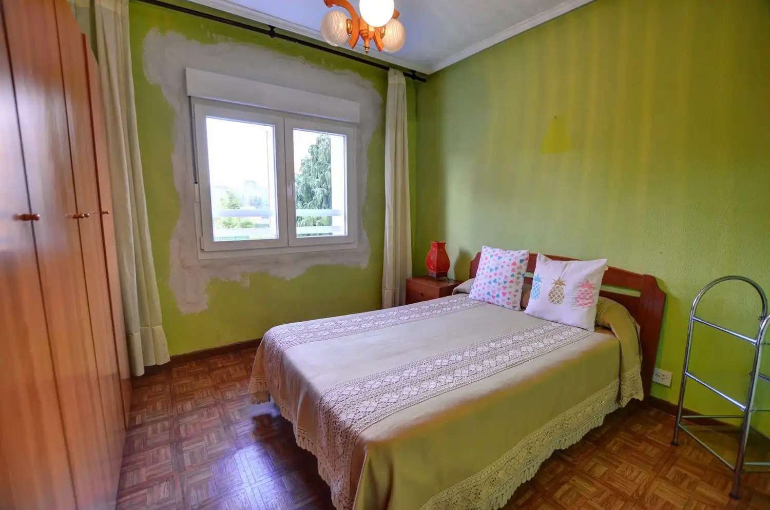 Schlafzimmer von Wohnung zum Verkauf in Avilés mit Schwimmbad