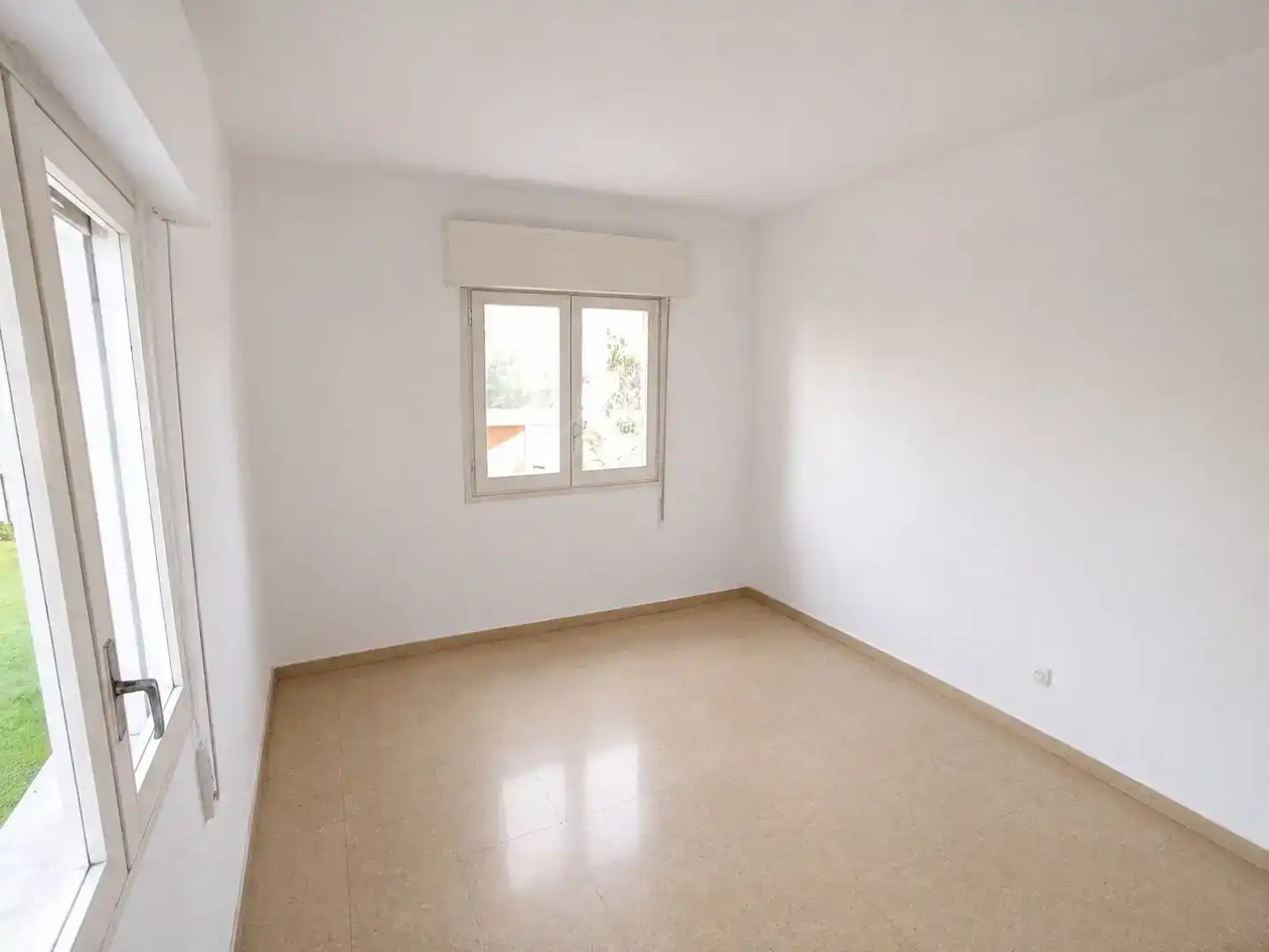 Bedroom of Flat for sale in  Madrid Capital  with Terrace