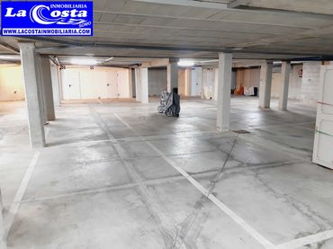 Einzelparkplatz zum Verkauf in Barrio Monte Somo