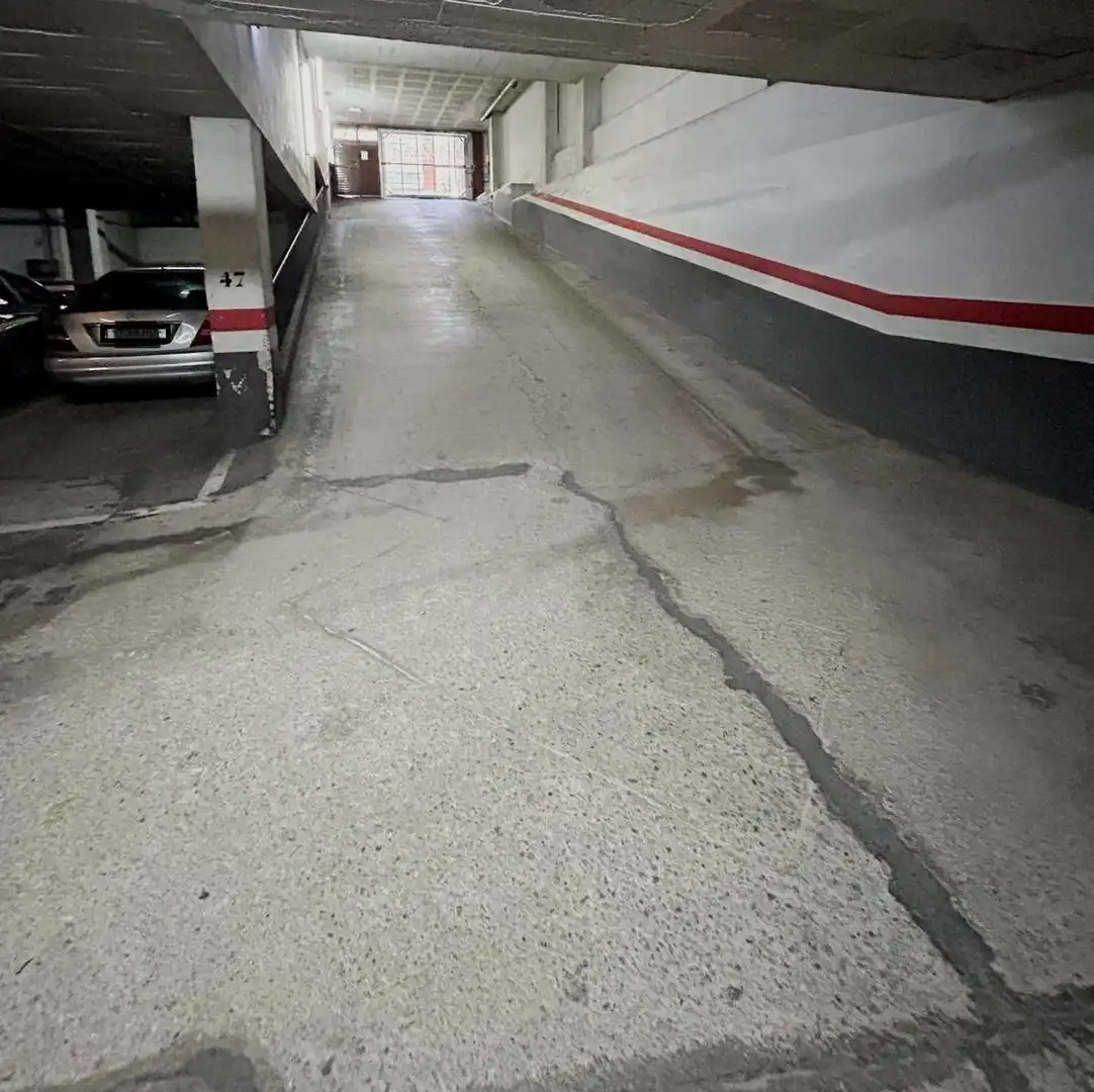 Garage zum Verkauf in Sant Adrià de Besòs