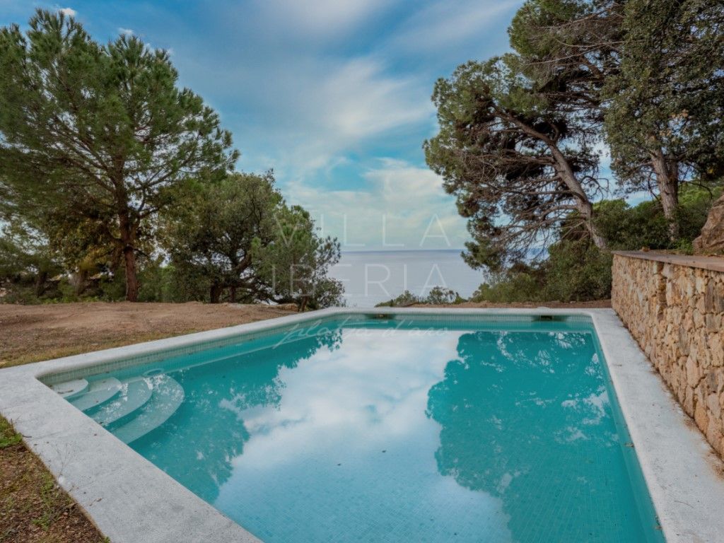 Jardí de Casa o xalet en venda en Sant Feliu de Guíxols amb Aire condicionat, Calefacció i Jardí privat