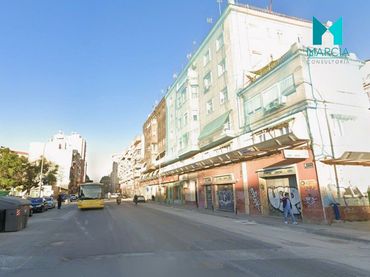 Local comercial en venda a Sur