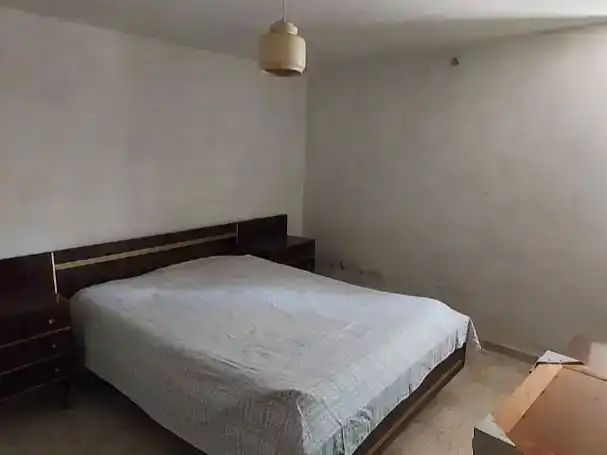 Dormitori de Casa o xalet en venda en Pueblica de Valverde amb Balcó