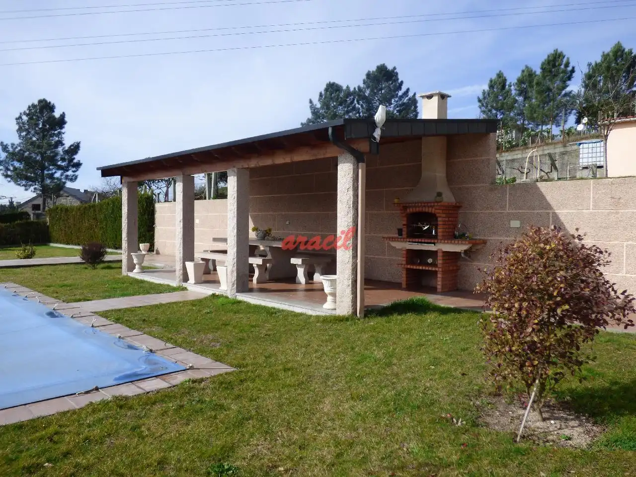 Jardí de Casa o xalet en venda en Ourense Capital  amb Calefacció, Jardí privat i Terrassa