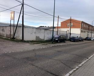 Vista exterior de Nau industrial en venda en Valladolid Capital