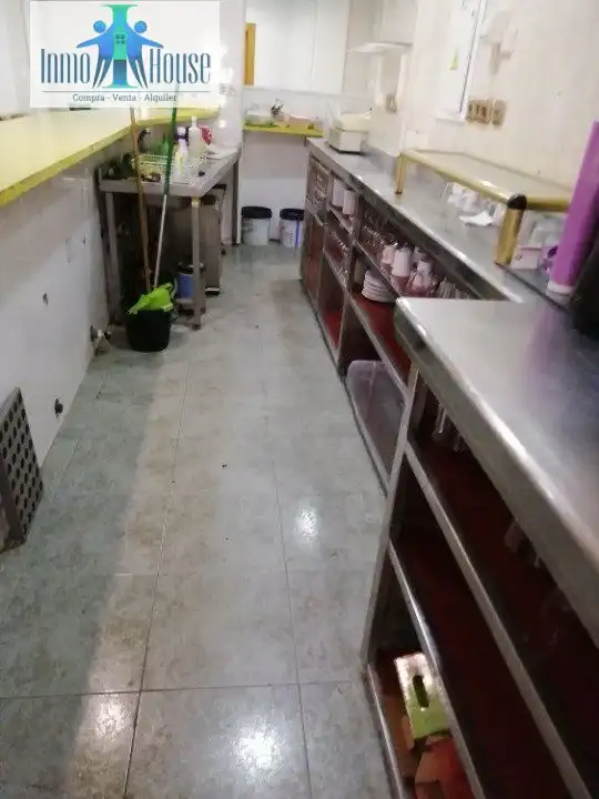 Local comercial en venda a Centro, imagen 3