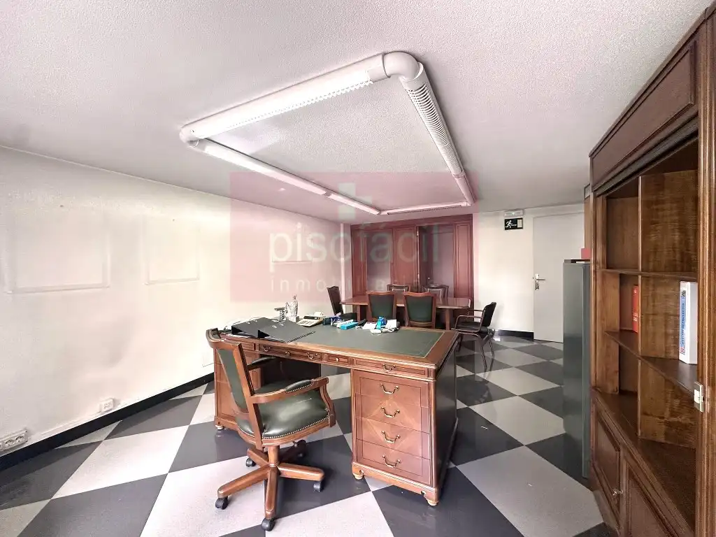 Büro zur Miete in Lugo